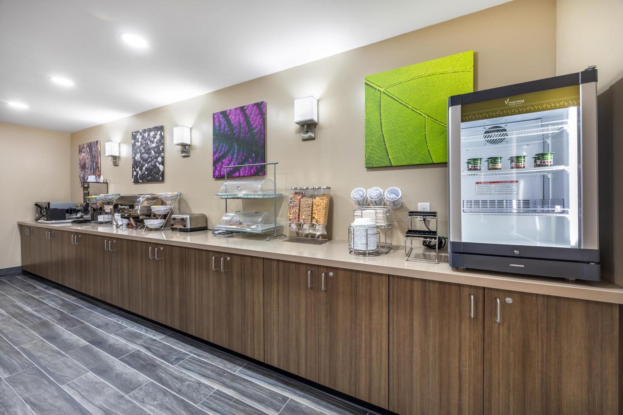 Sleep Inn & Suites Salina I-135 Екстериор снимка