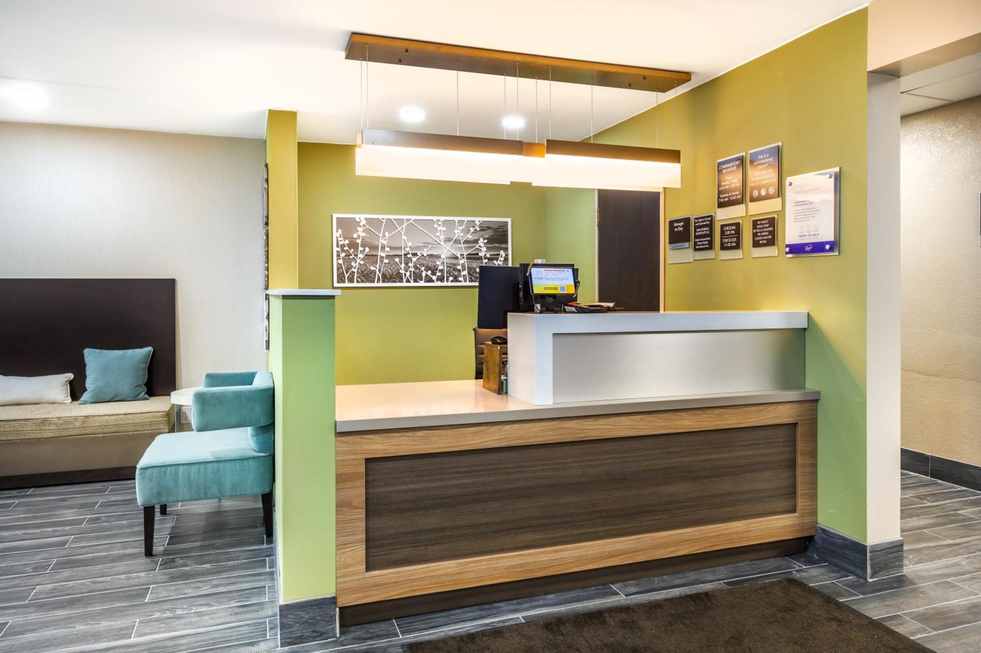 Sleep Inn & Suites Salina I-135 Екстериор снимка