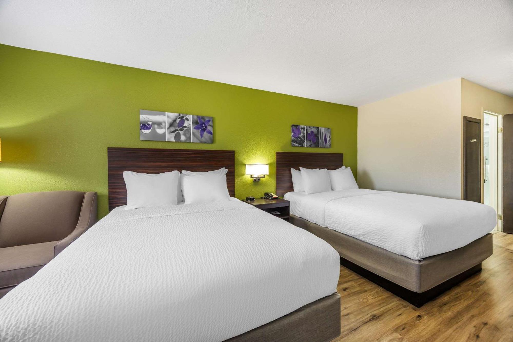 Sleep Inn & Suites Salina I-135 Екстериор снимка