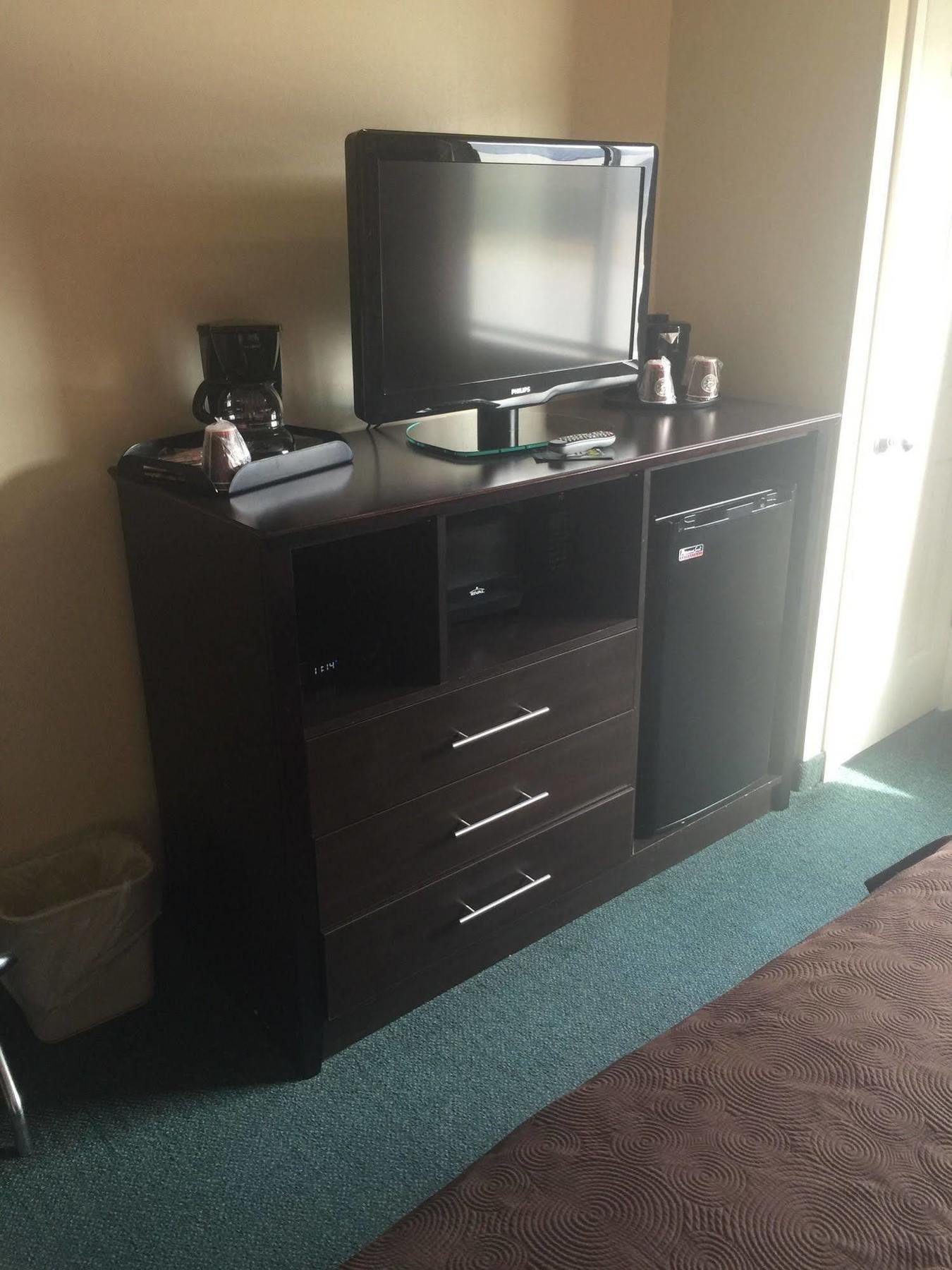 Sleep Inn & Suites Salina I-135 Екстериор снимка