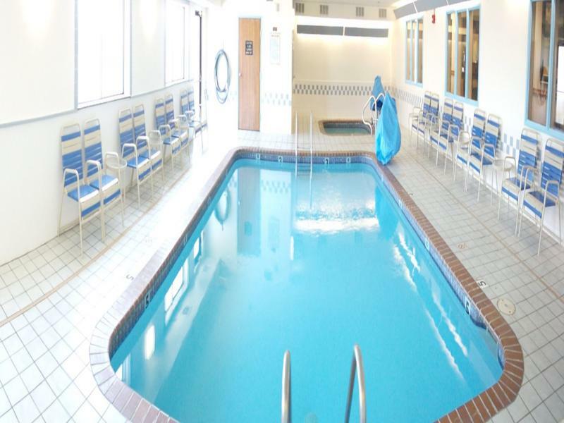 Sleep Inn & Suites Salina I-135 Екстериор снимка