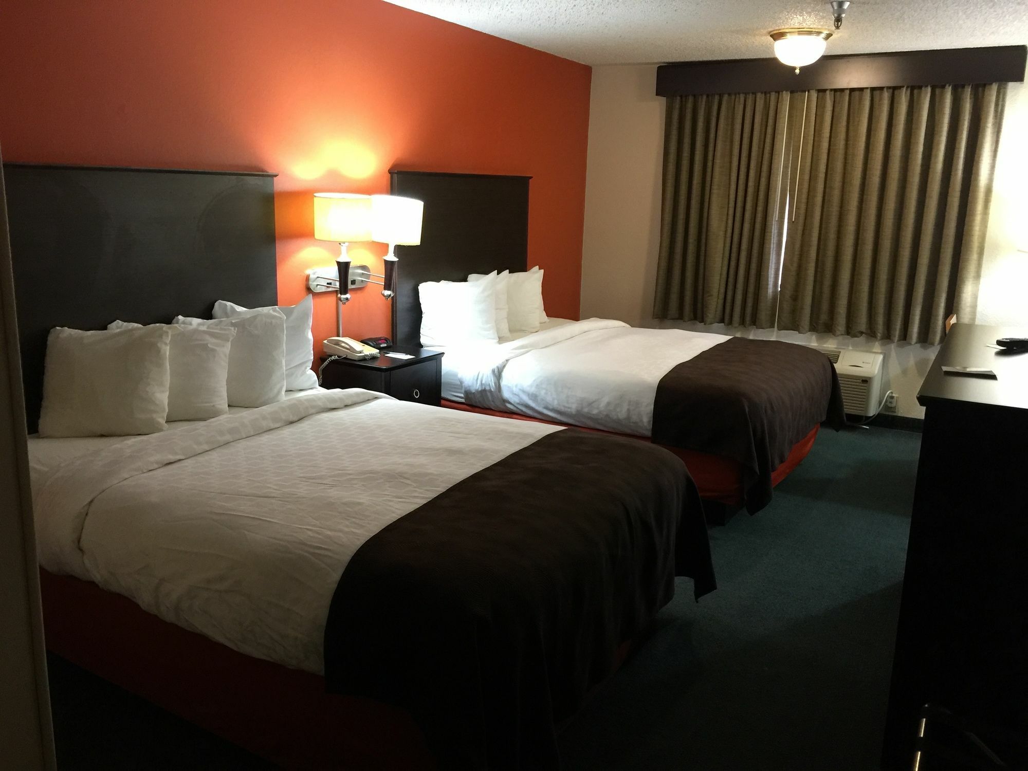 Sleep Inn & Suites Salina I-135 Екстериор снимка