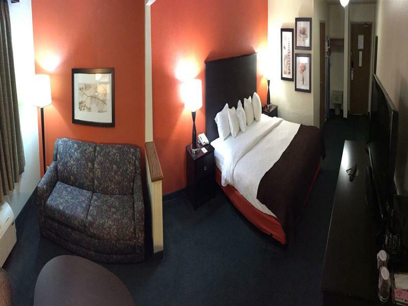 Sleep Inn & Suites Salina I-135 Екстериор снимка